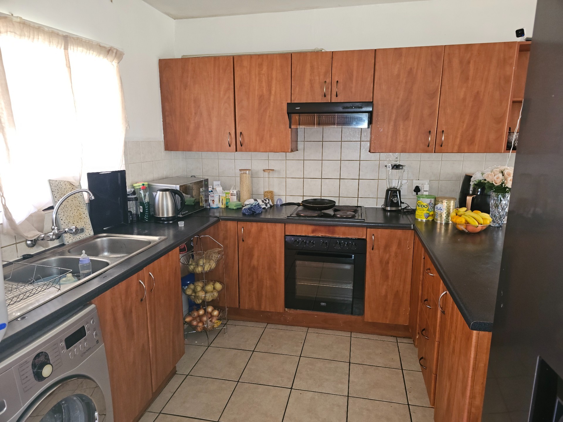 Ground Floor 3 Bedroom 2 Bathroom Apartment For Sale in Noordwyk, Midrand