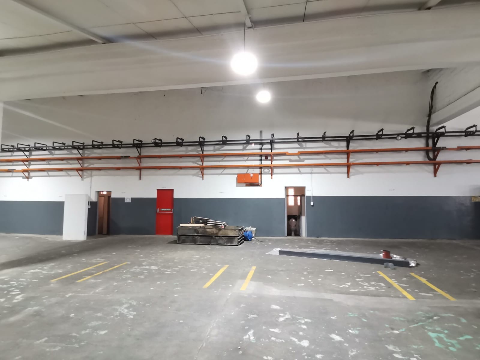 Industrial Warehouse To Let in Dal Josafat, Paarl