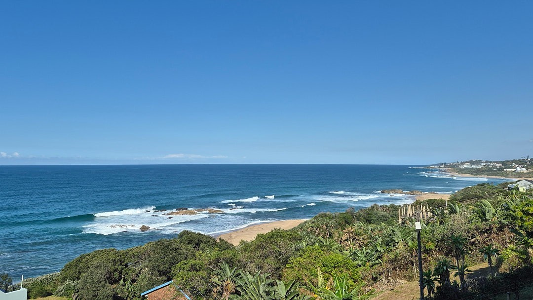 SPECTACULAR SEA VIEWS FROM EVERY ROOM OF THIS HOUSE....
