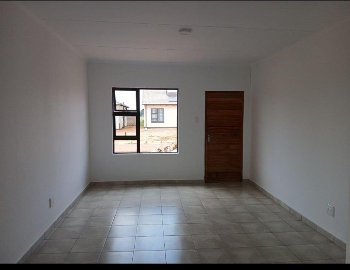 House For Sale in Windmill Park, Boksburg