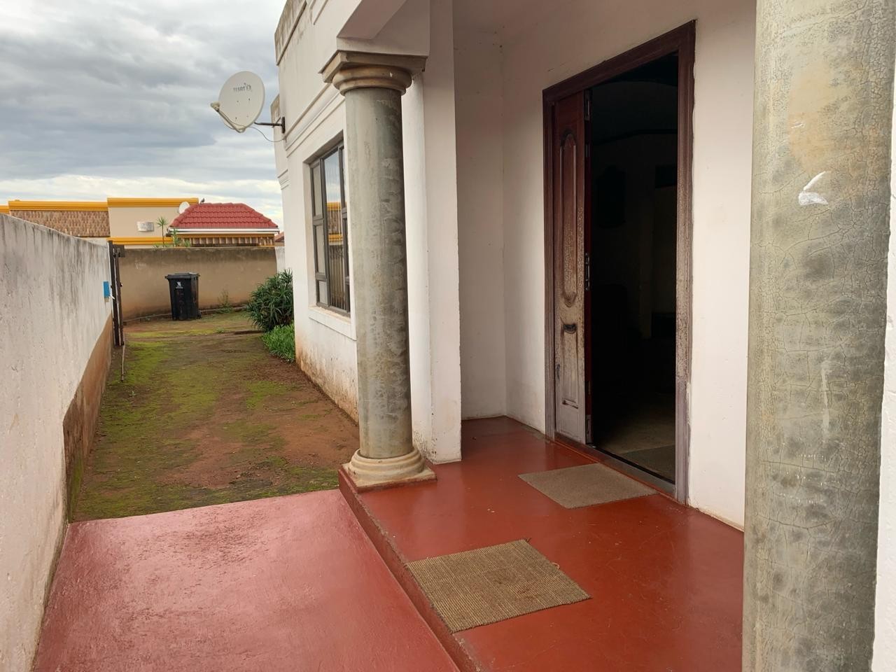 5 Bedroom House for sale in Vosloorus Ext 7