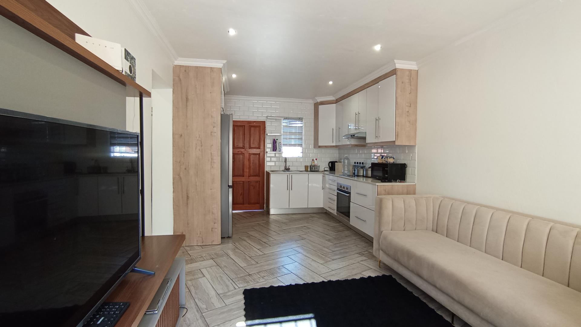 2Bed, 2 Baths in a Security Estate in Centurion