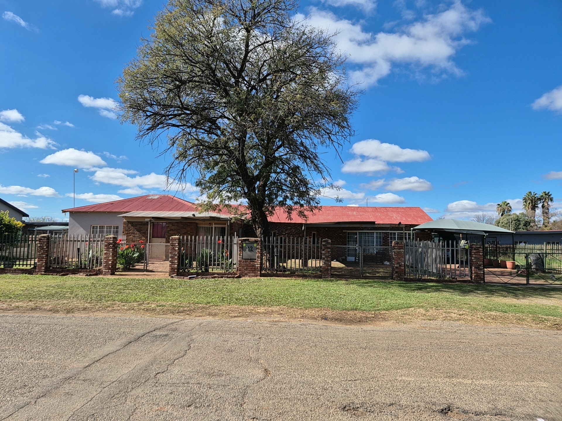 House For Sale in Potchefstroom Central, Potchefstroom, North West