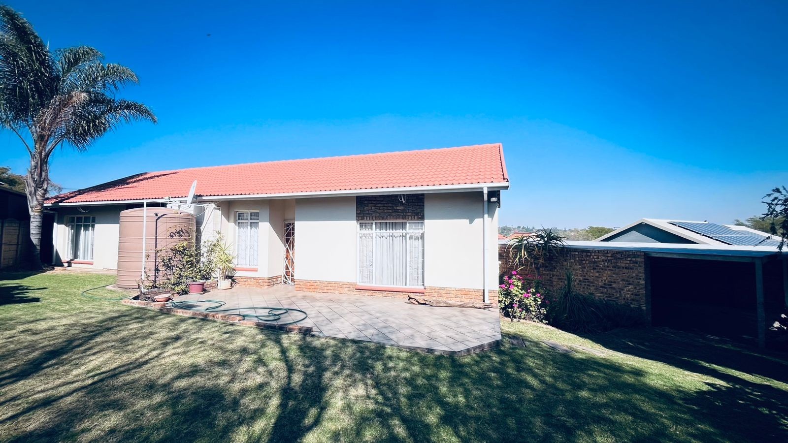 House For Sale in Rooihuiskraal, Centurion