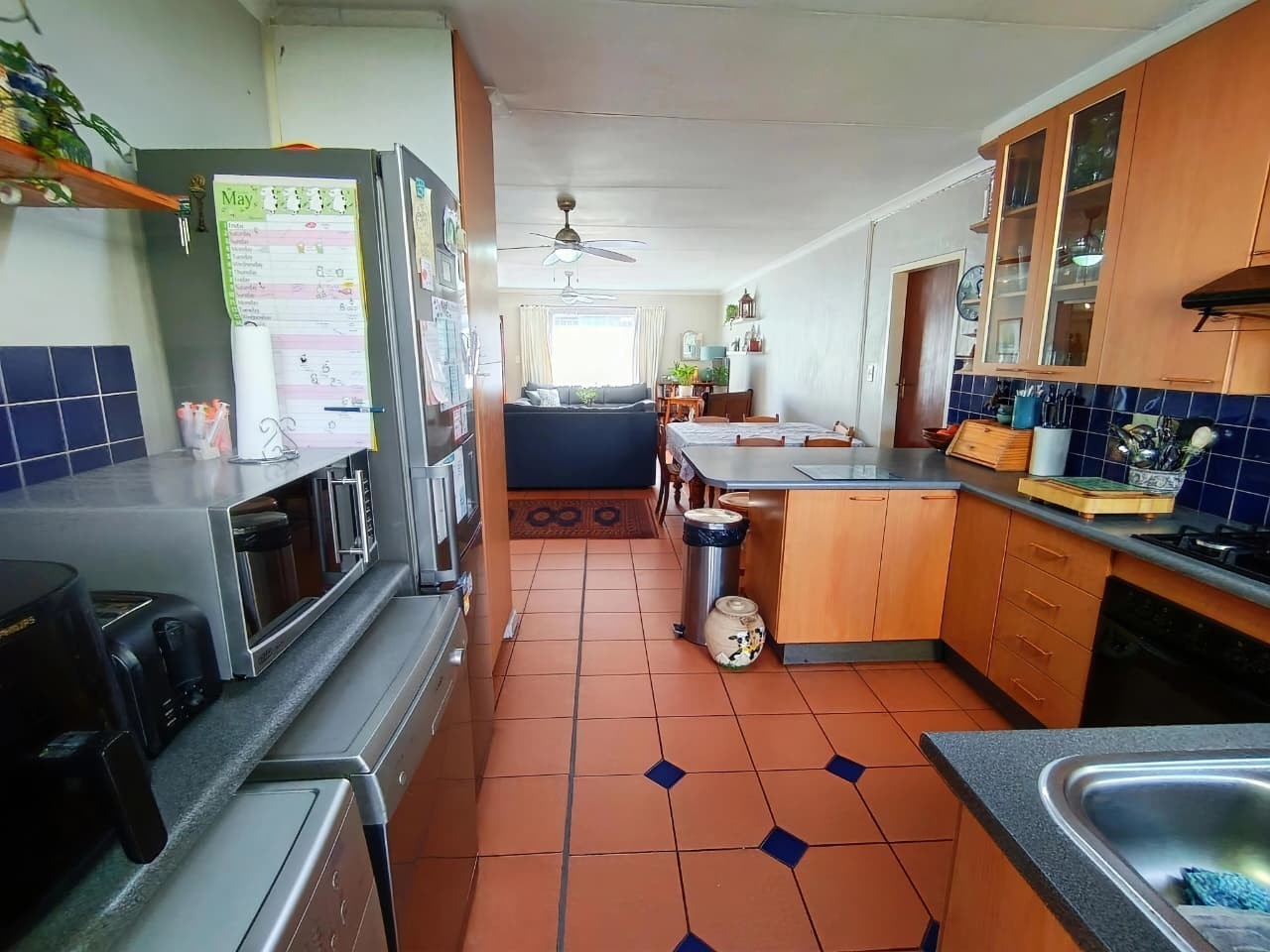 Solar-Powered 3 Bedroom Townhouse with Study, Pool and Private Garden in Moreleta Park