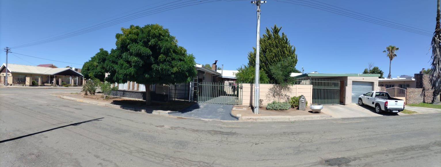 House For Sale in Beaufort West