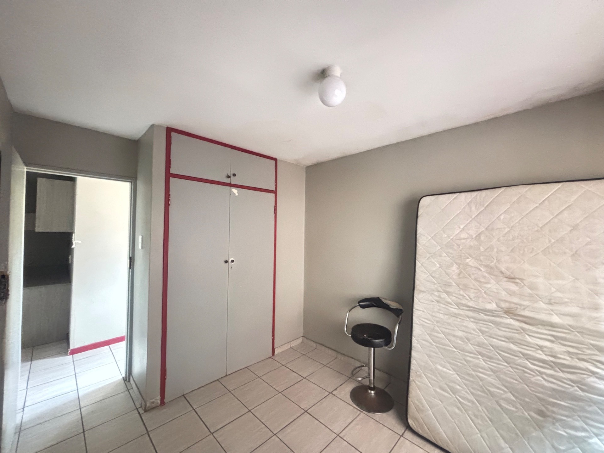 Apartment For Sale in Sunnyside, Pretoria