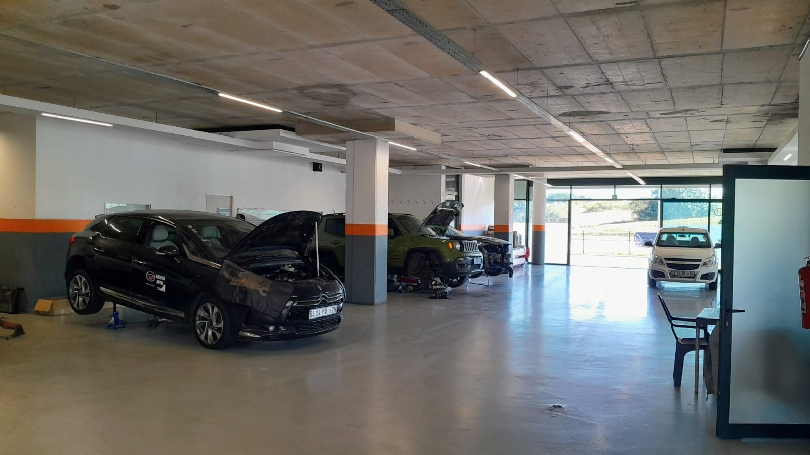 PRIME COMMERCIAL SPACE of 692m2 TO LET | HIGH VISIBILITY N2 EXPOSURE | BALLITO