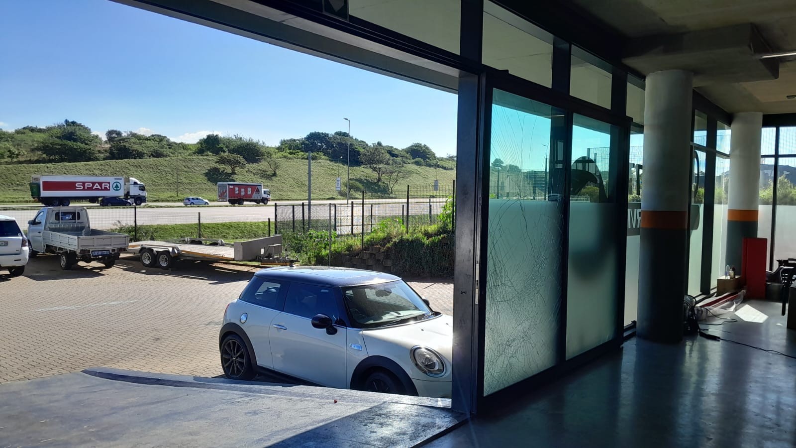 PRIME COMMERCIAL SPACE of 692m2 TO LET | HIGH VISIBILITY N2 EXPOSURE | BALLITO