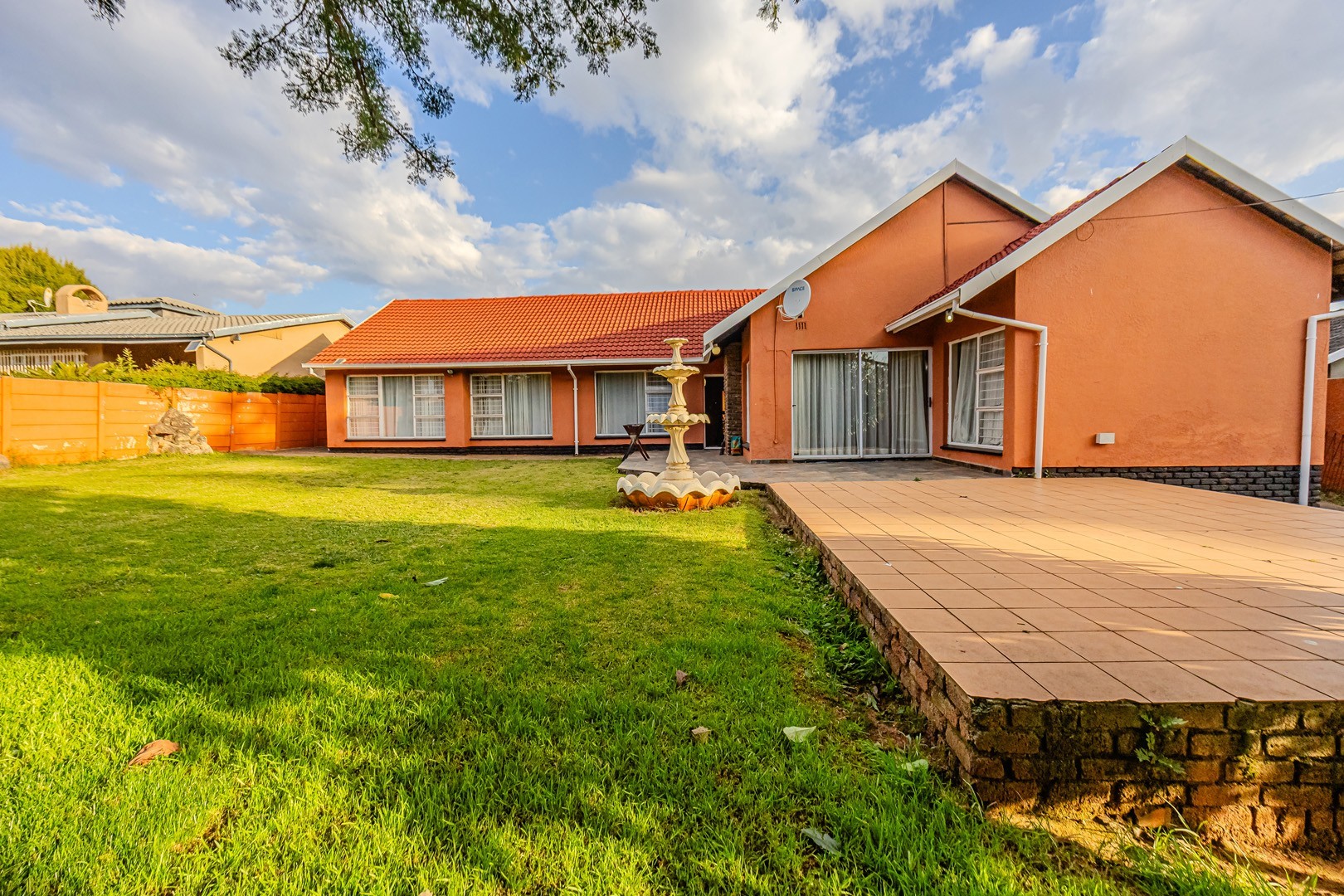 House for sale in Horison Park, Roodepoort, 7 Roma Street, Horison Park, Roodepoort, Gauteng, 222 m²