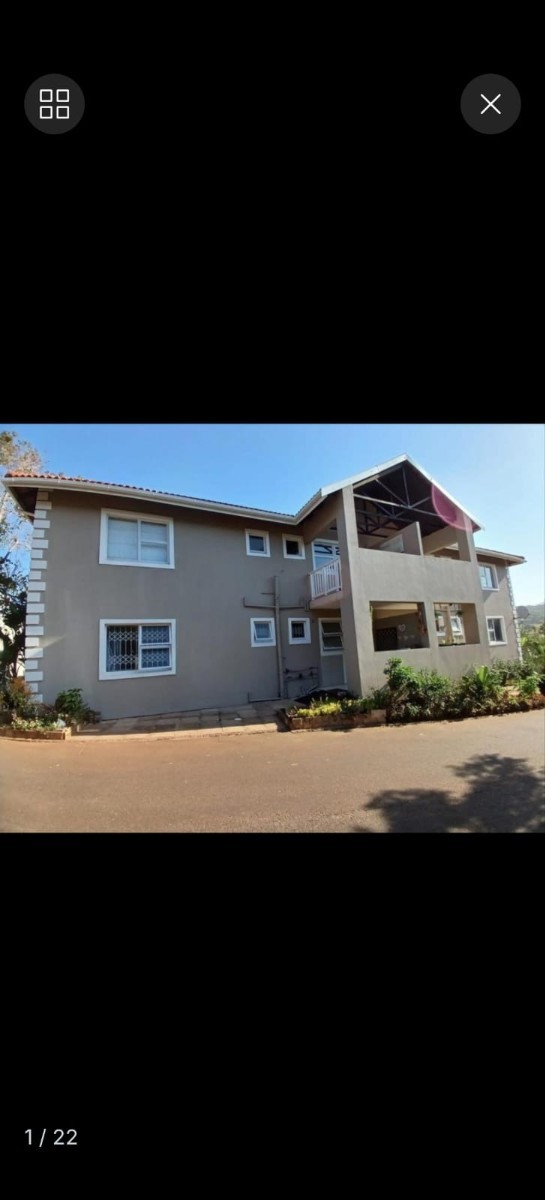 Townhouse For Sale in La Mercy, KwaZulu Natal