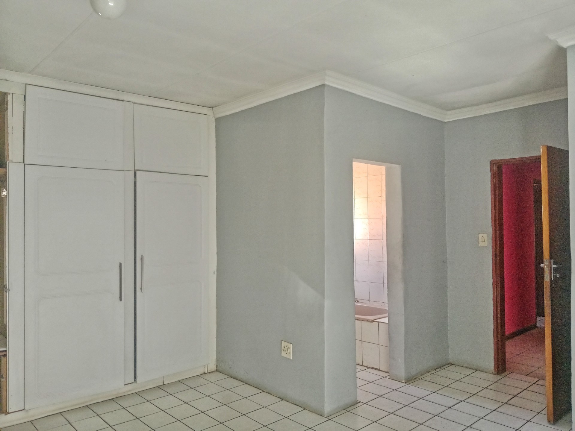 Big 3 Bedroom House For Sale in Mabopane, Lebanon