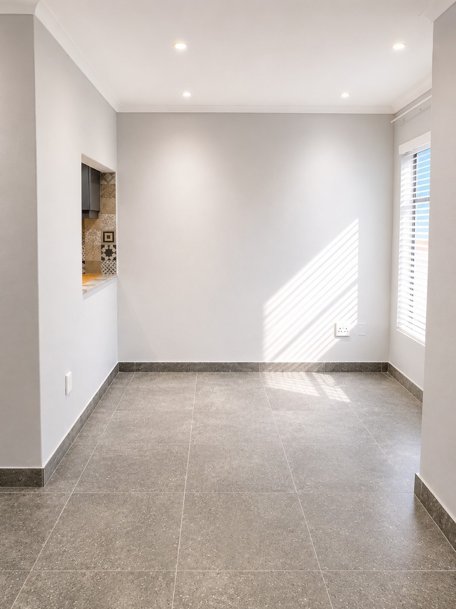 Modern, 2Bedroom Home in a Secure Complex Grassy Park