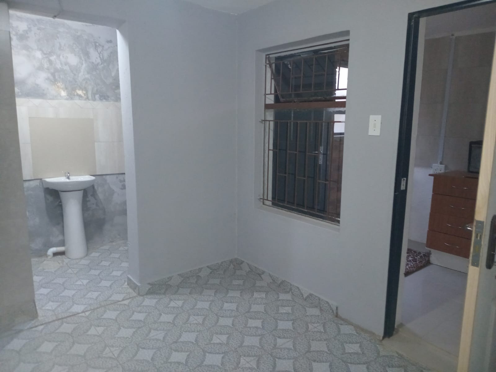 Cottage To Rent in Protea North, Soweto