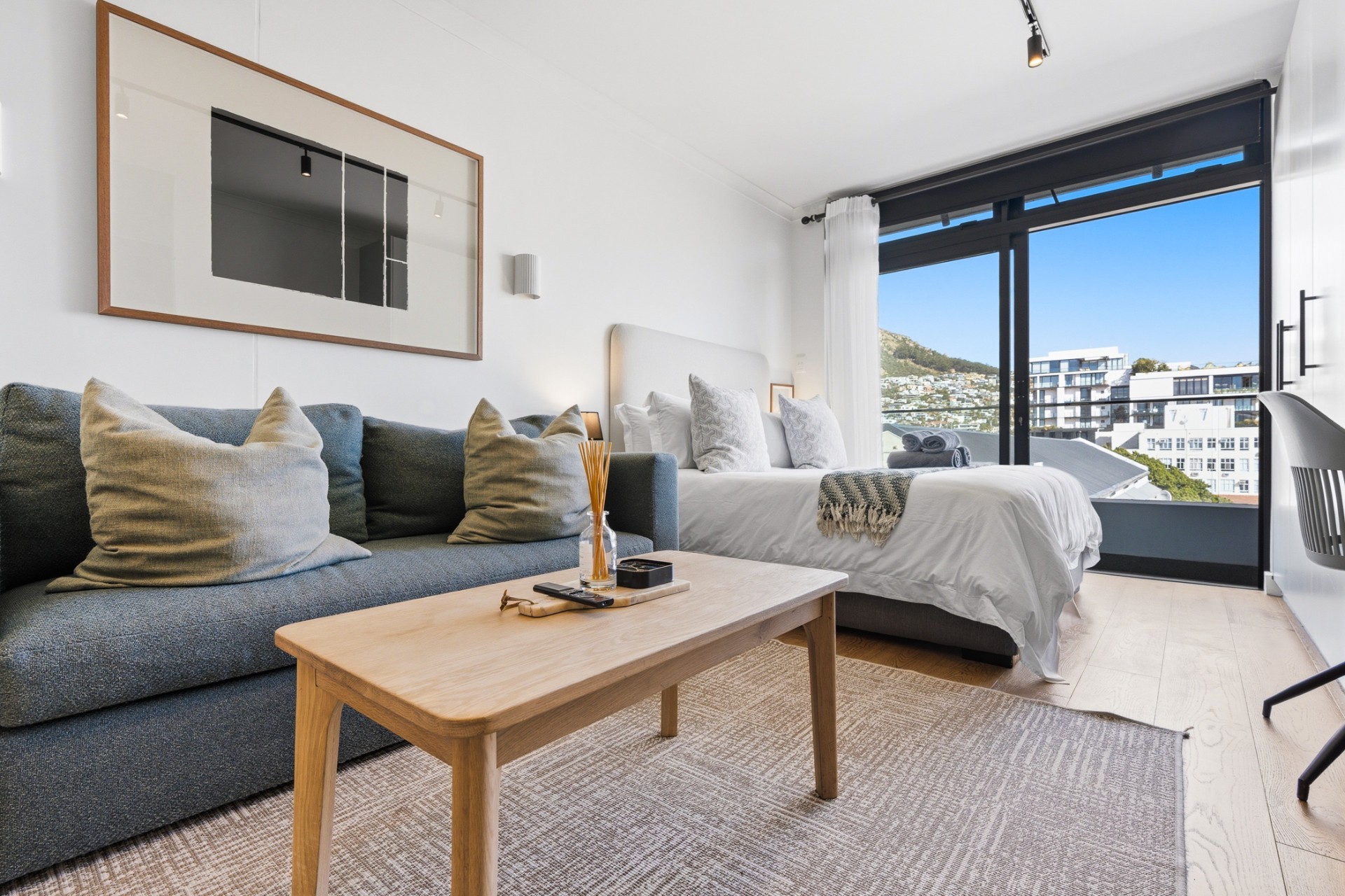 Airbnb Apartment For Sale in Sea Point, Cape Town