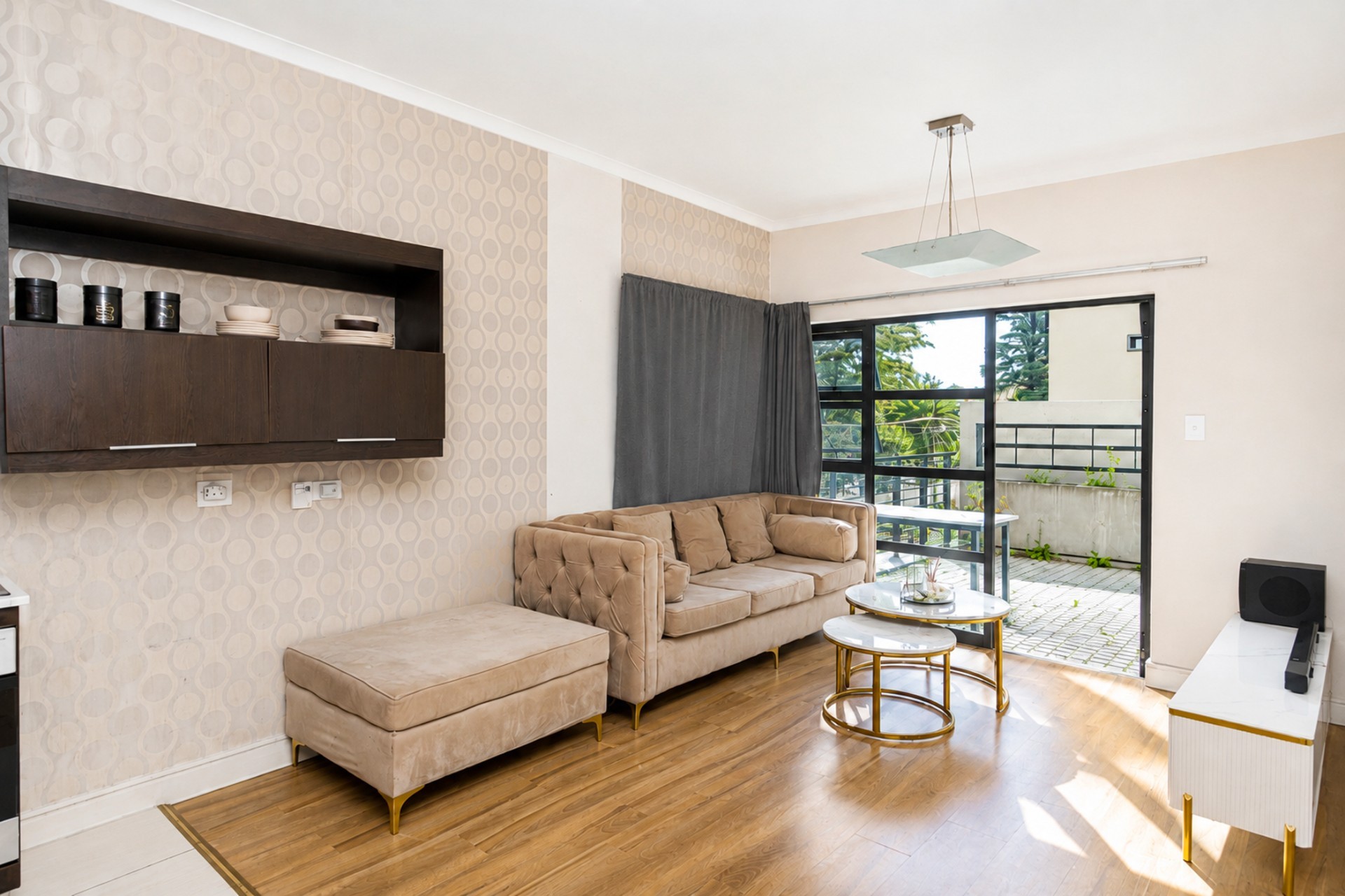 Corner Ground Floor Apartment, Bnb Friendly Investment Opportunity in Rivonia