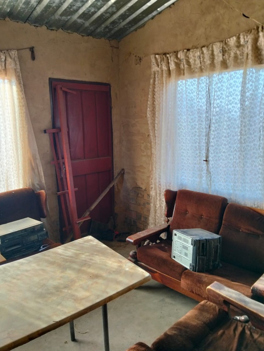 House For Sale in Mmotong ga Ranoto Moletji near Seshego, Polokwane
