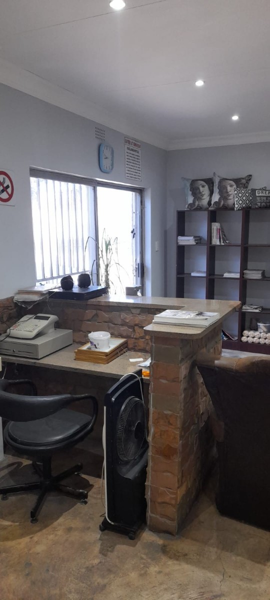 Commercial Property For Sale in Witbank Ext 20, Witbank