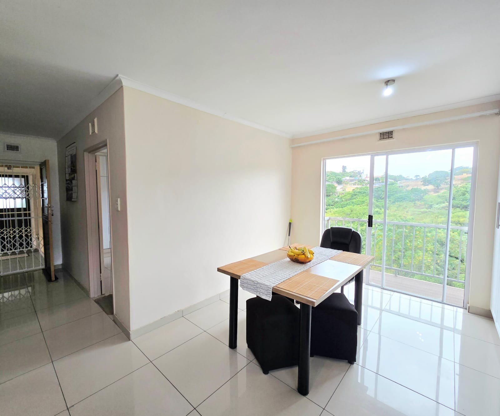 Apartment for rent in Dawncrest, Verulam, KwaZulu Natal