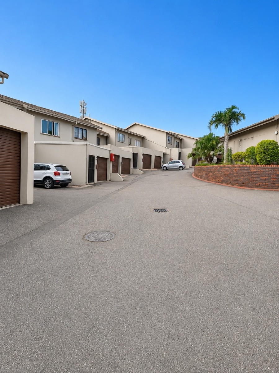 Stylish Duplex Living in a Prime Marine Drive Location