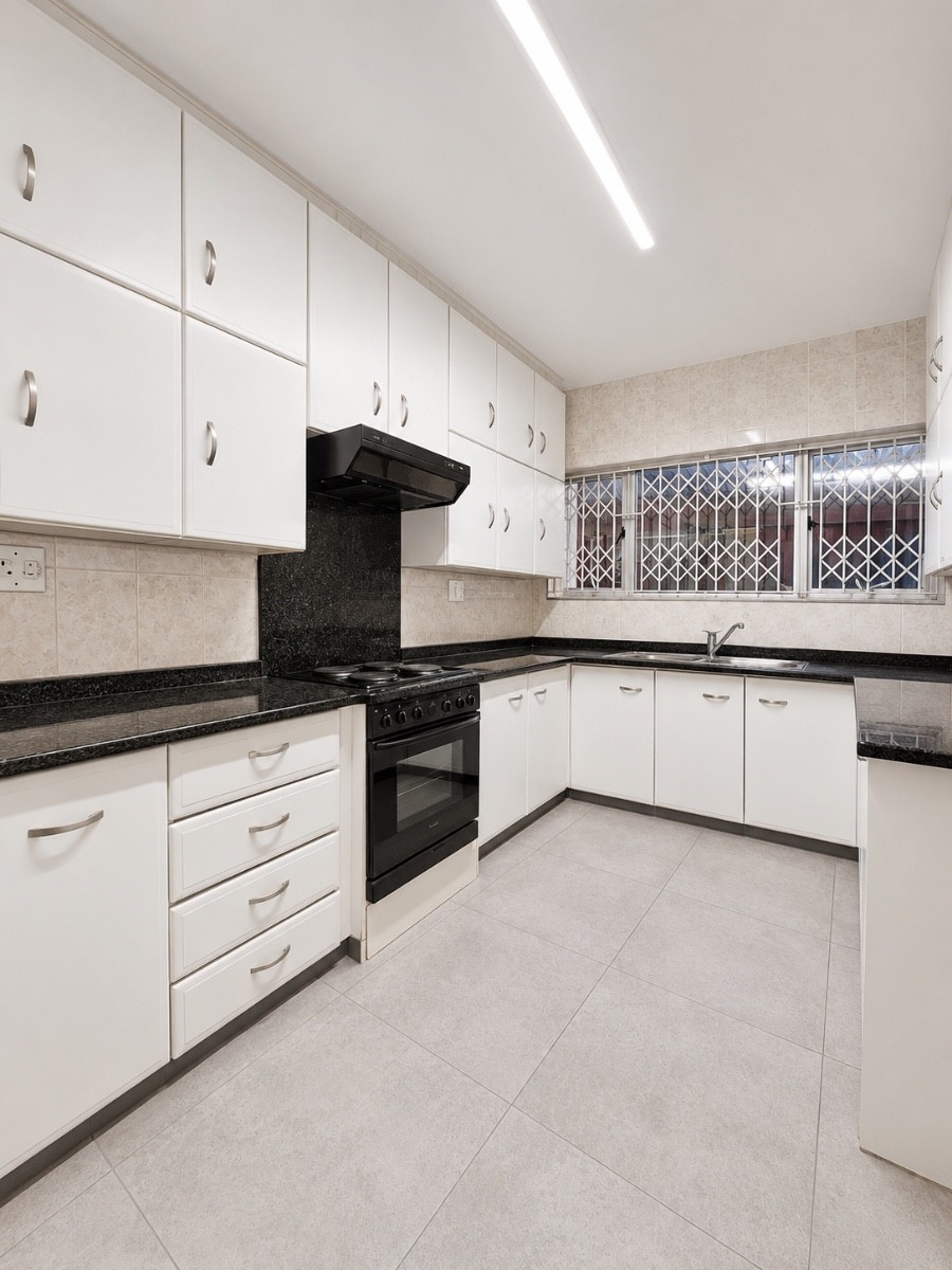 Stylish Duplex Living in a Prime Marine Drive Location