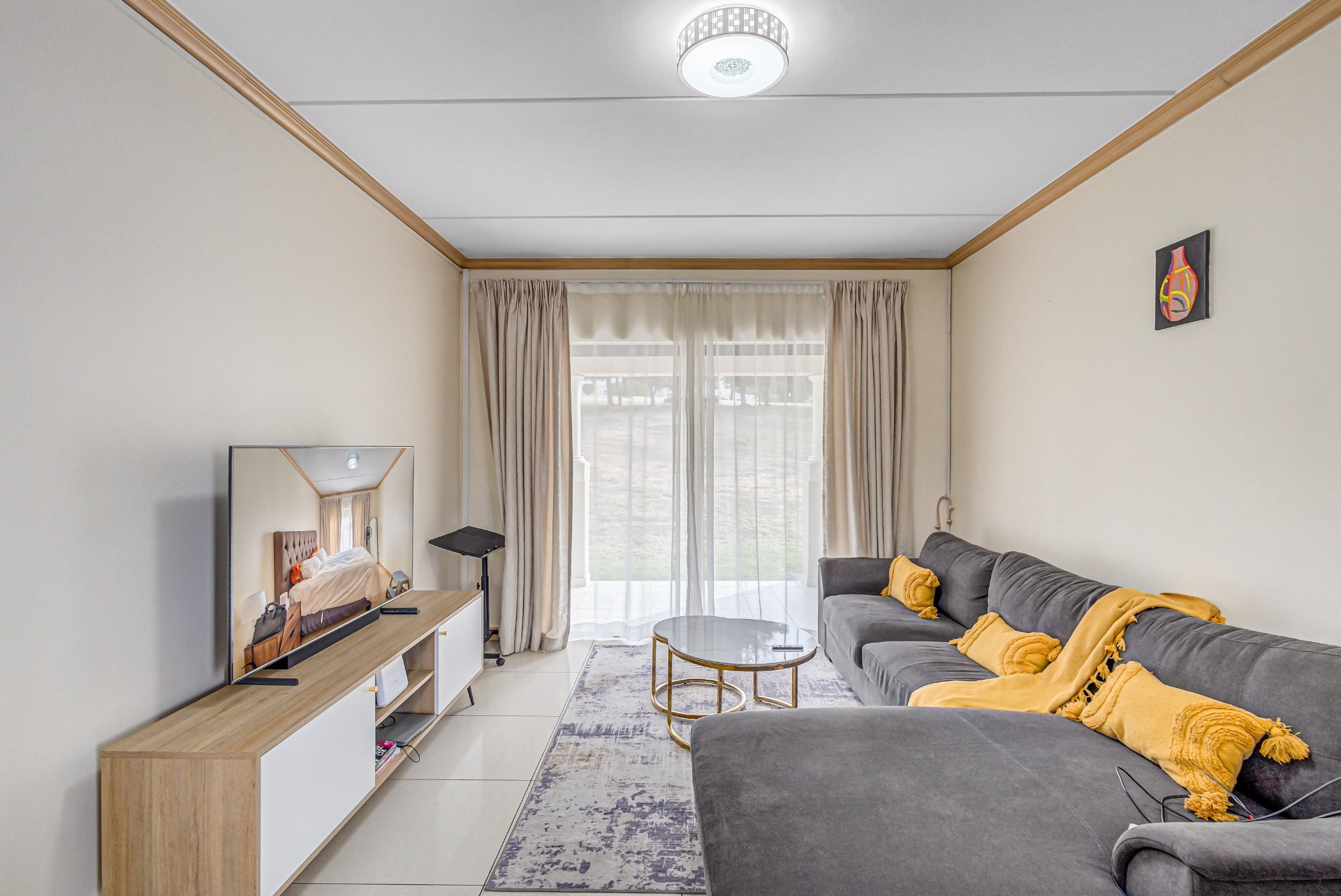 Beautiful 2bedroom Ground Floor Apartment in Sought-After Groveacres Estate