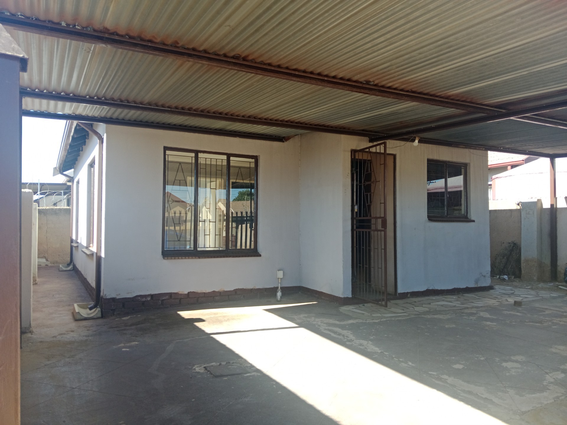 Affordable 2 Bedroom House To Rent in Soshanguve VV, Soshanguve