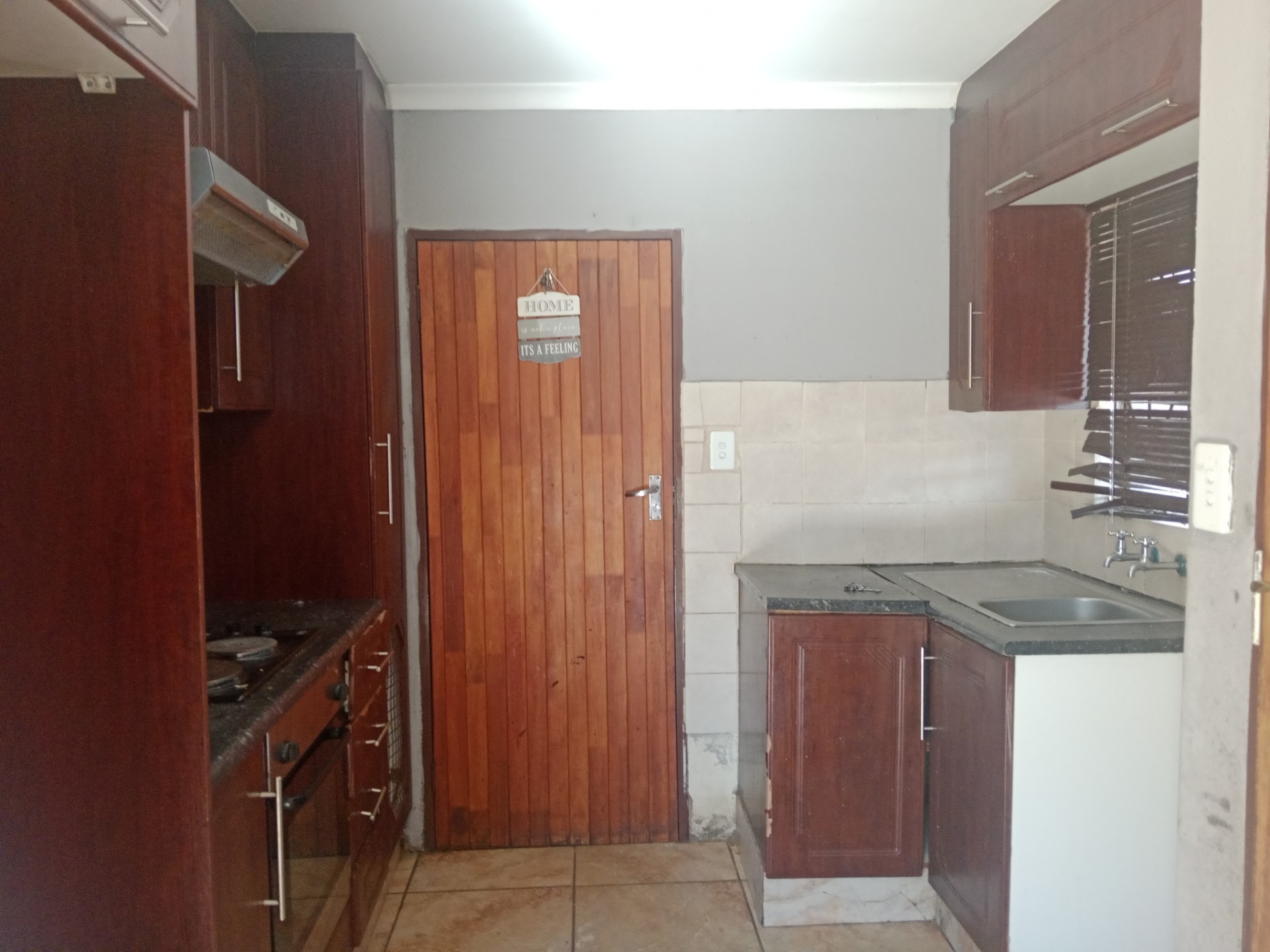 Affordable 2 Bedroom House To Rent in Soshanguve VV, Soshanguve