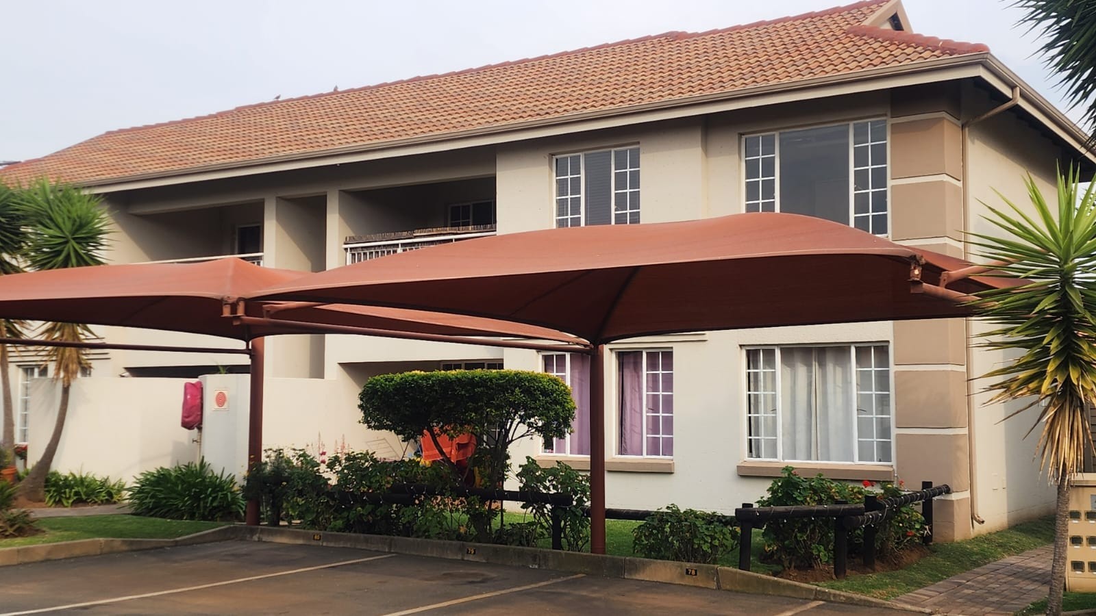 Stylish 2 Bedroom First Floor Apartment for Sale in Brentwood Park Benoni
