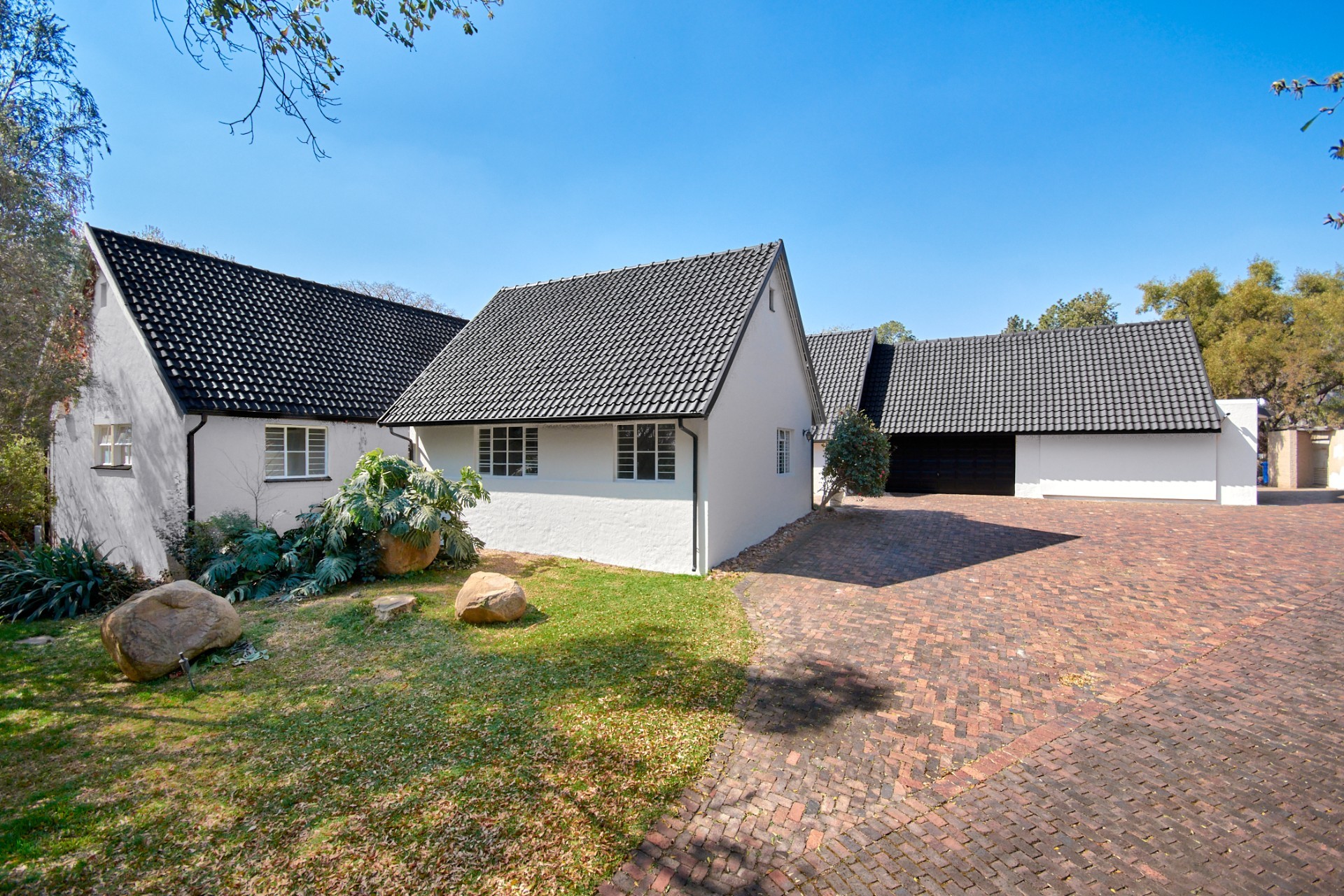 House for rent in Bryanston, Sandton, 4266 m²