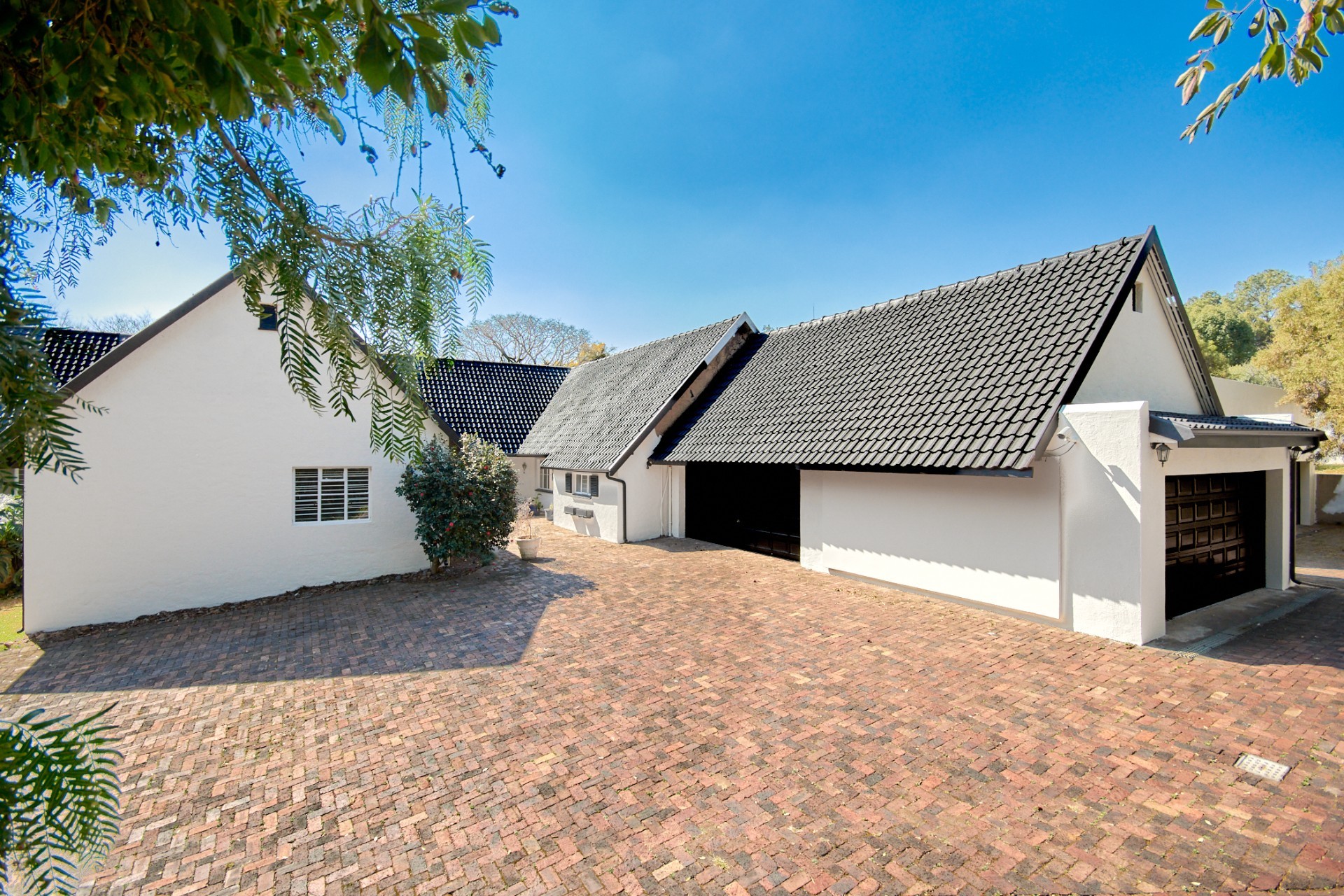 House for rent in Bryanston, Sandton, 4266 m²