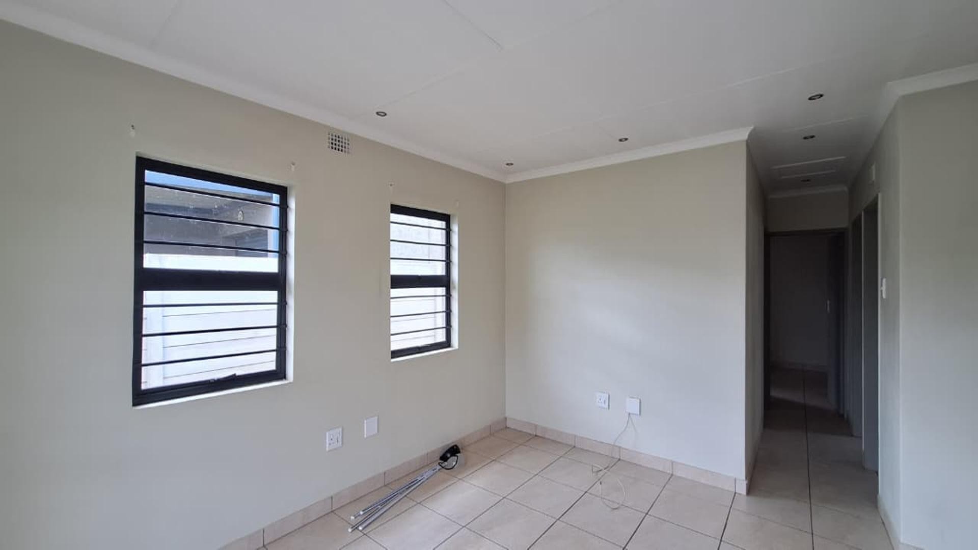 House For Sale in Leopard's Rest security Estate