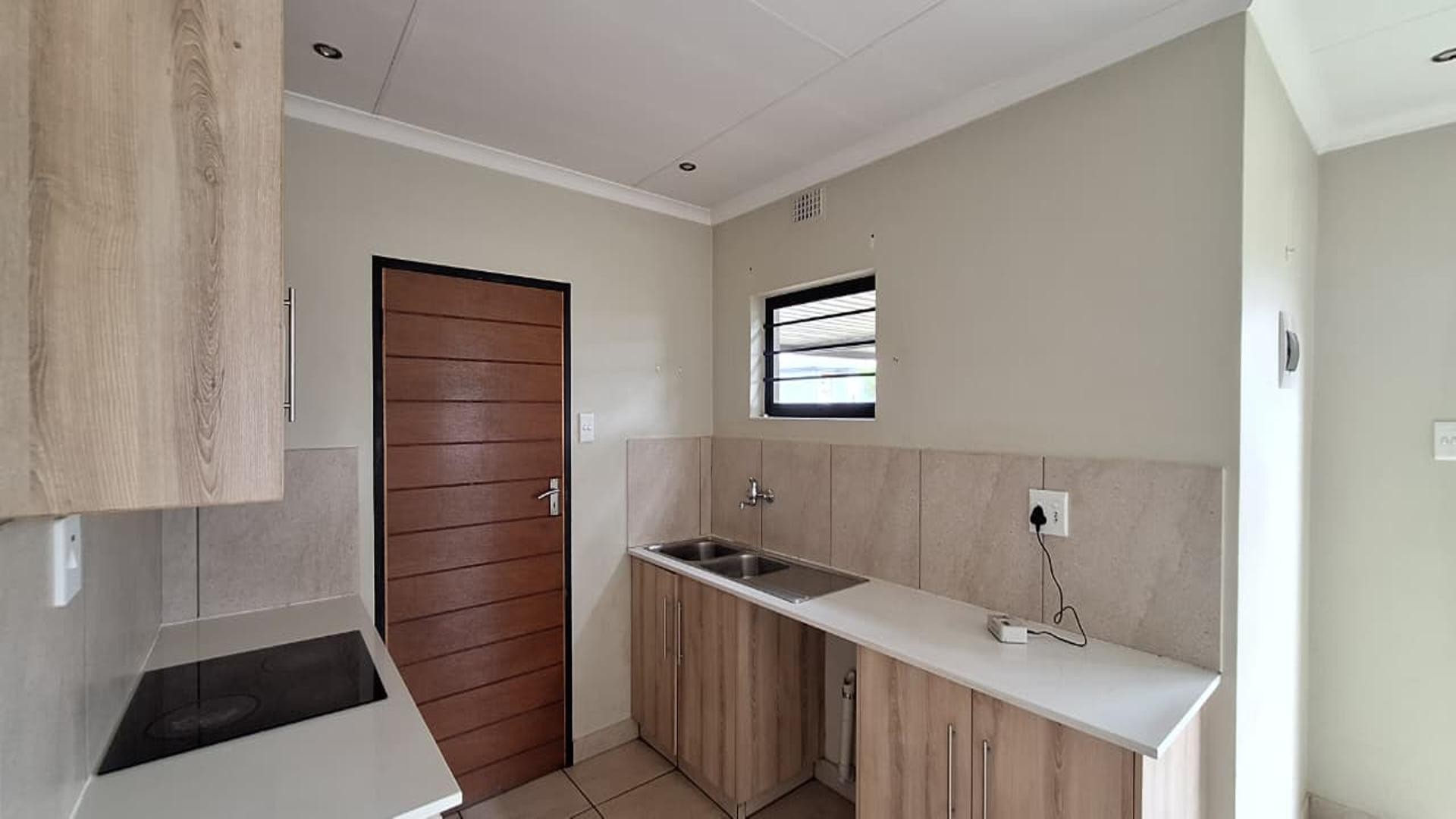 House For Sale in Leopard's Rest security Estate