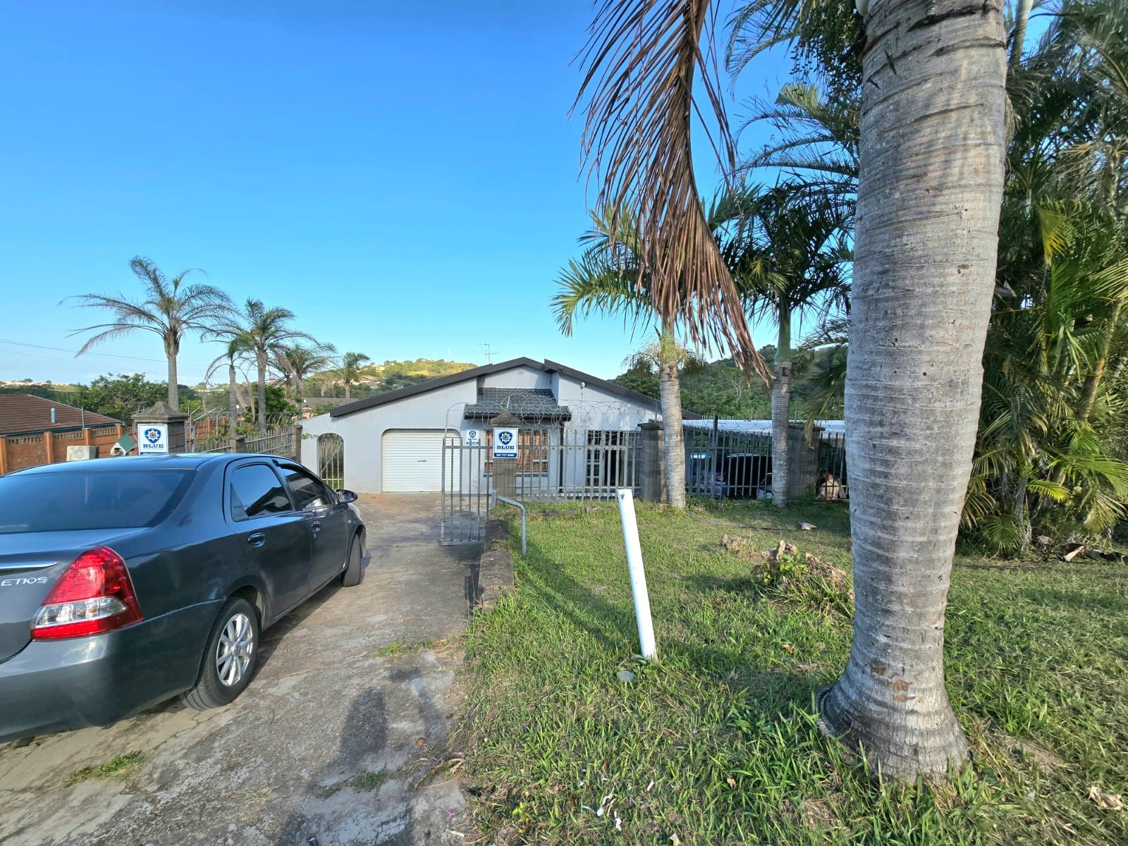 House For Sale in Shallcross, Chatsworth, KwaZulu Natal