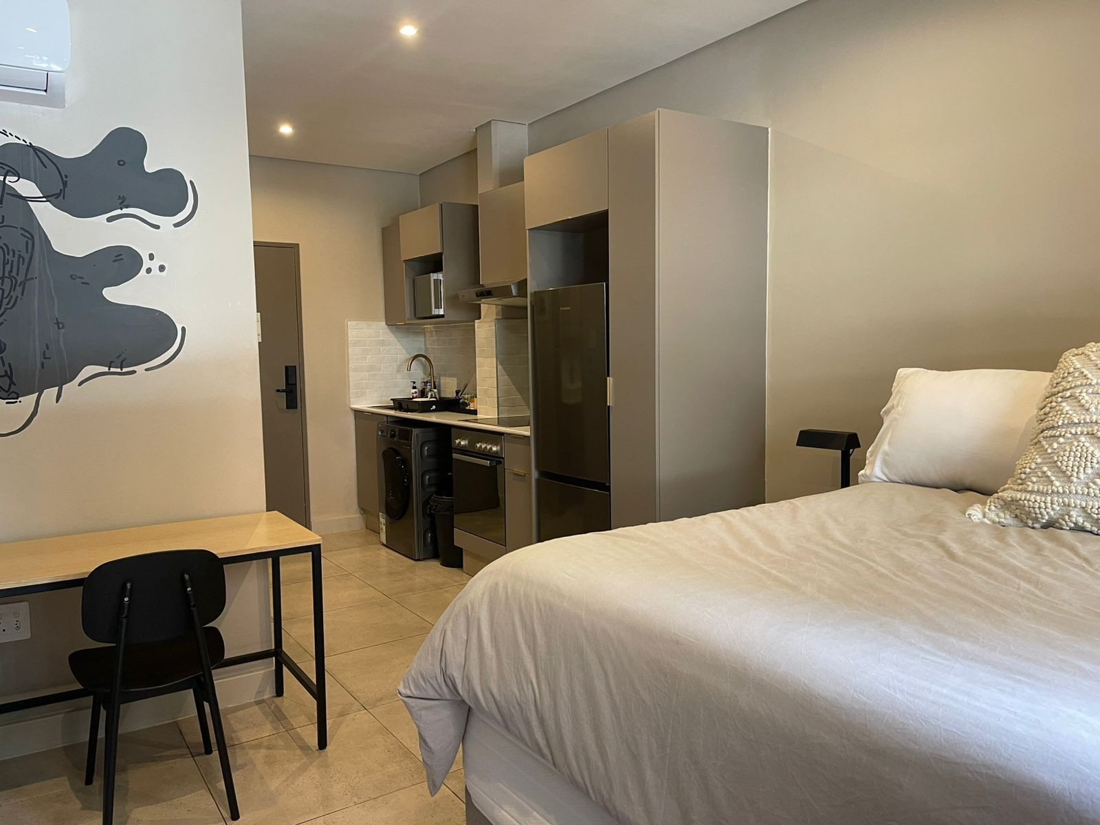 Studio in Black brick Sandton