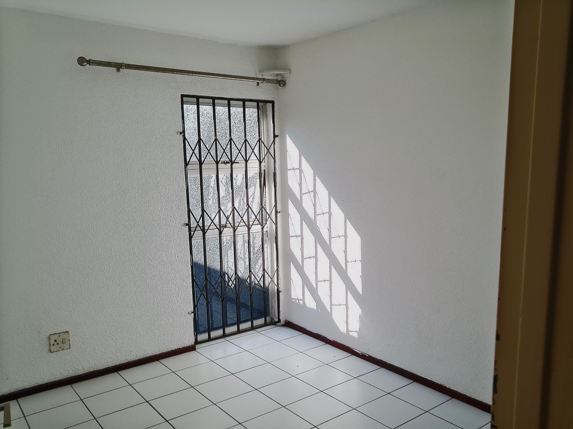 Complex To Rent in Meer En See, Richards Bay, KwaZulu Natal