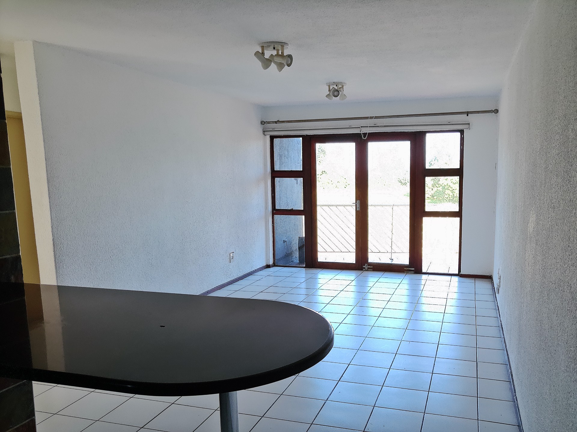 Complex To Rent in Meer En See, Richards Bay, KwaZulu Natal