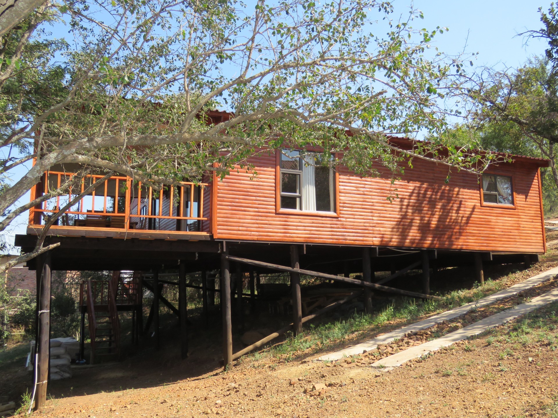 Log Home For Sale in Kranspoort Middelburg