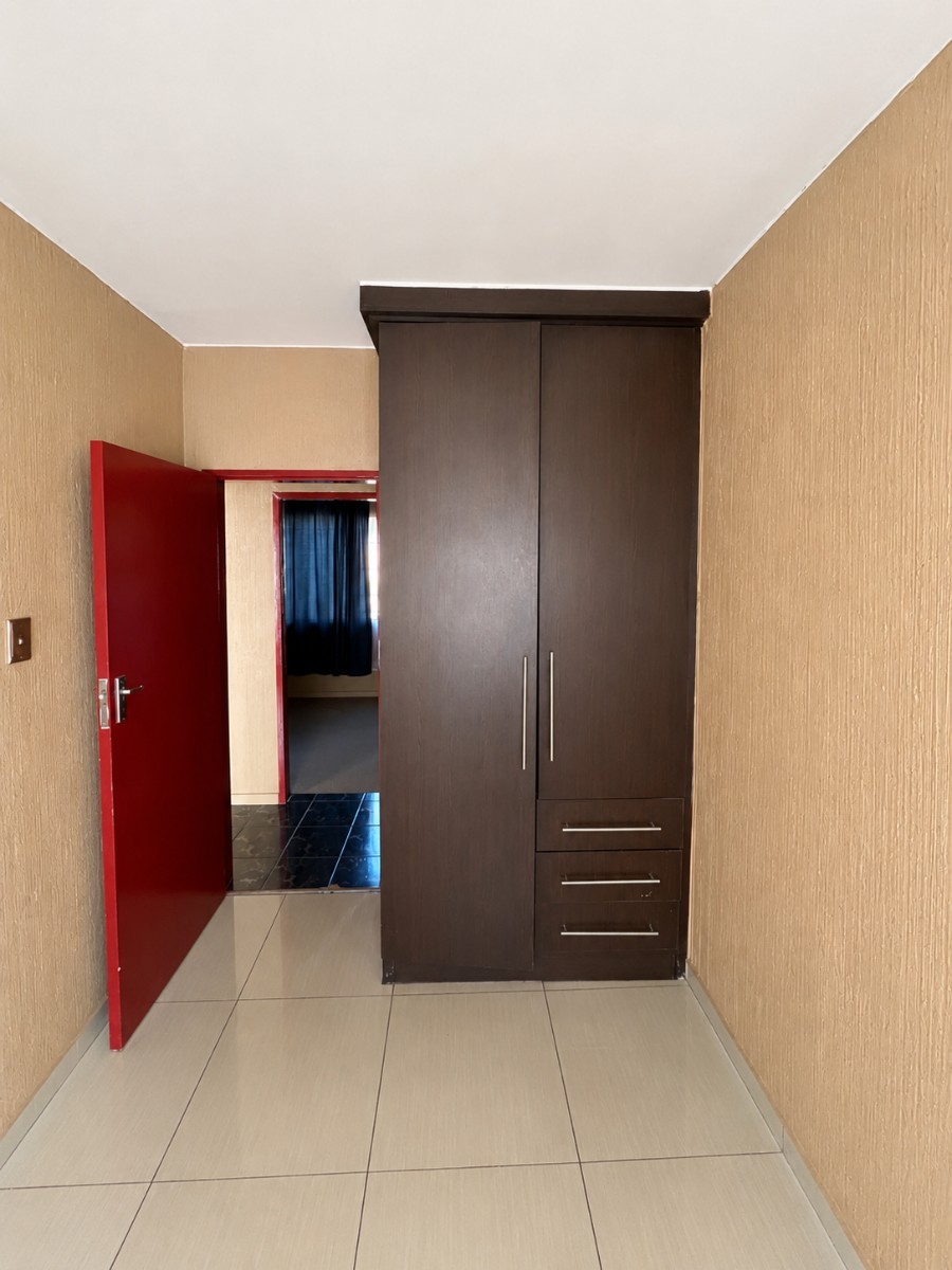 Excellent Investment Opportunity in Summer Place - 3-Bedroom Apartment