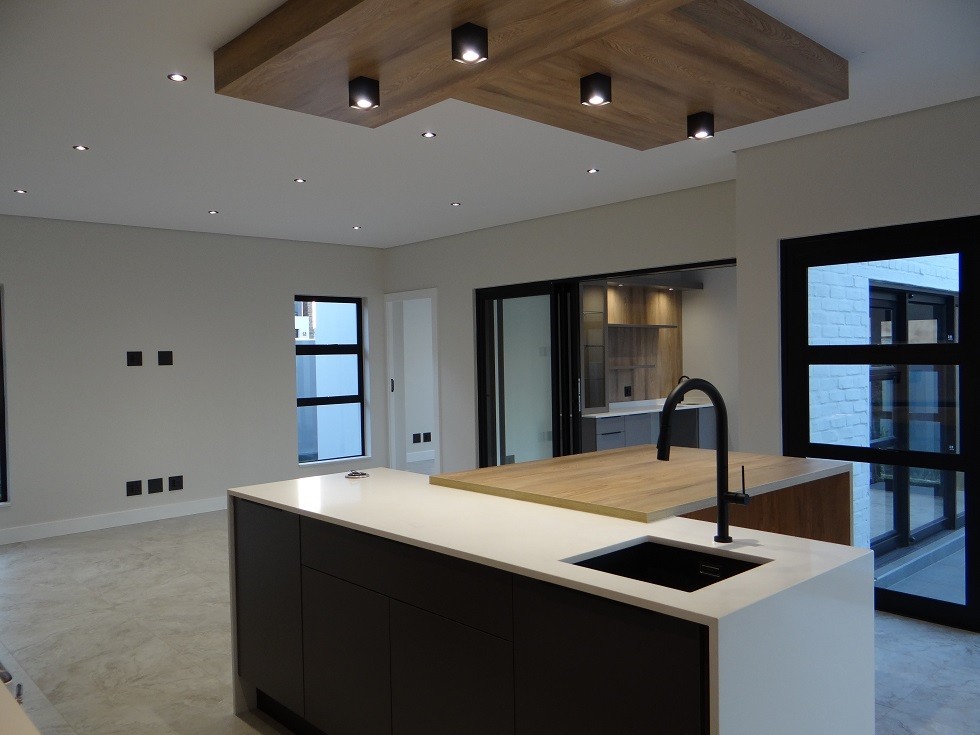 4 Bedroom House + 3 Garages and Study For Sale in Fountainbrook Estate, Midstream Estate, Centurion