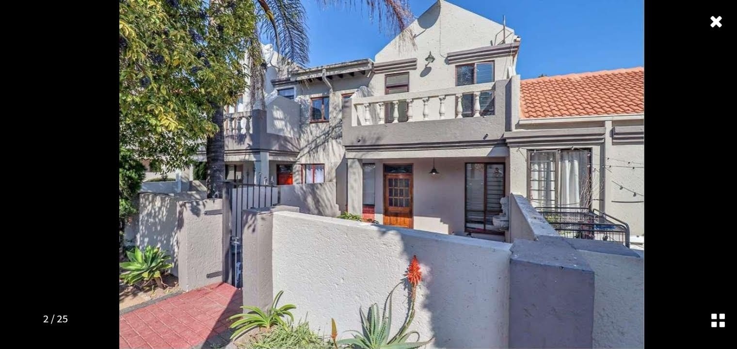 Townhouse For Sale in Vorna Valley, Midrand