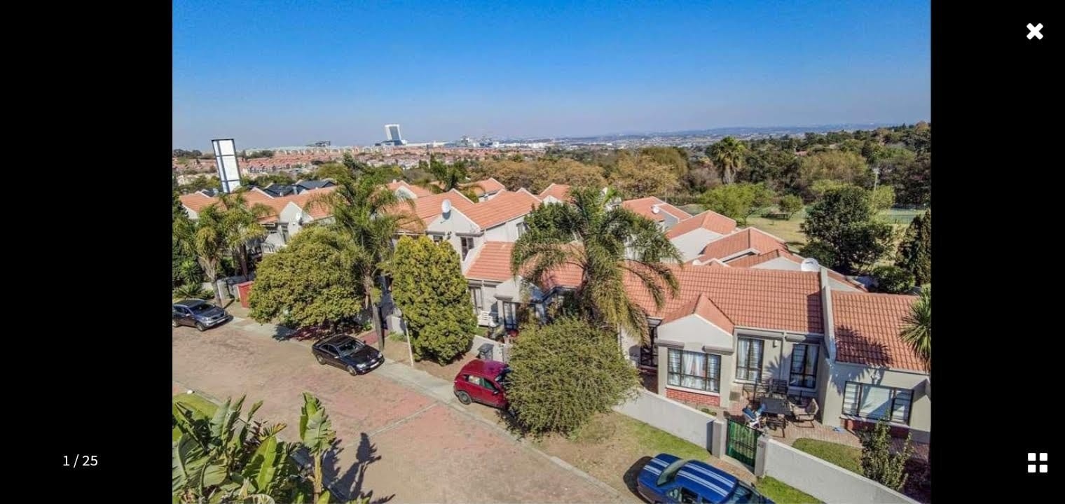 Townhouse For Sale in Vorna Valley, Midrand