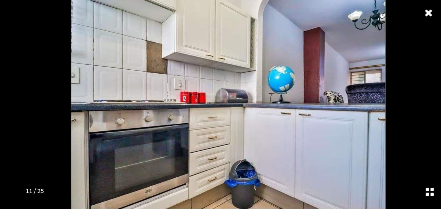 Townhouse For Sale in Vorna Valley, Midrand