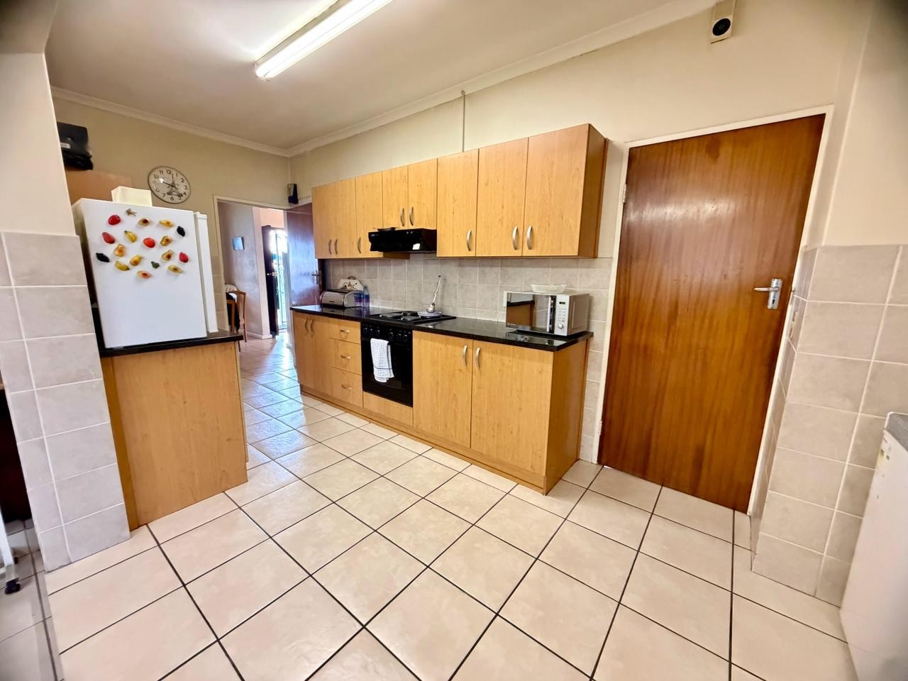 Very Neat House For Sale In Kleinbegin Kraaifontein