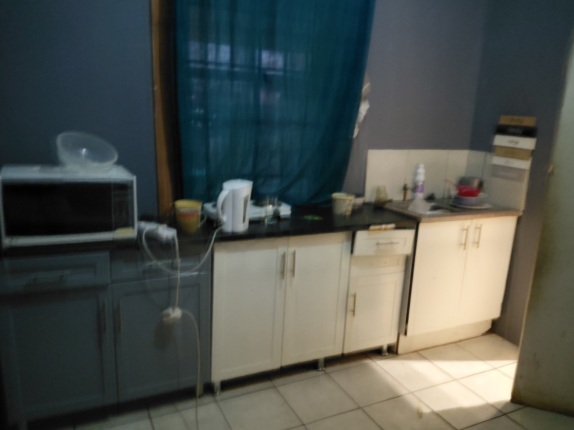 House For Sale in Roodepoort North, Roodepoort