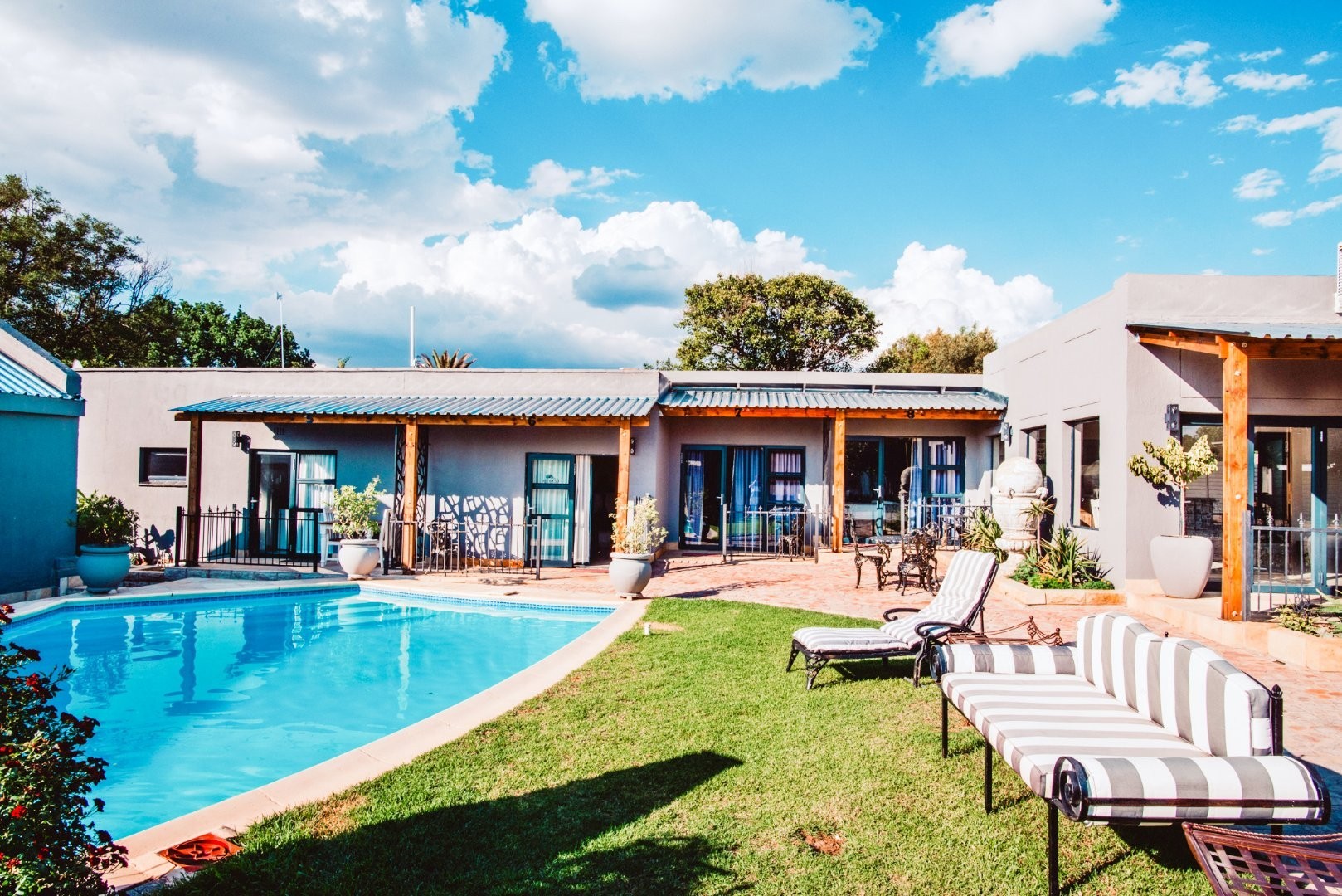 Guest House For Sale in Panorama, Kroonstad