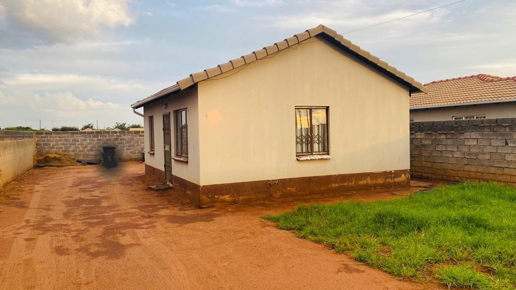 House To Rent in Protea Glen, Soweto