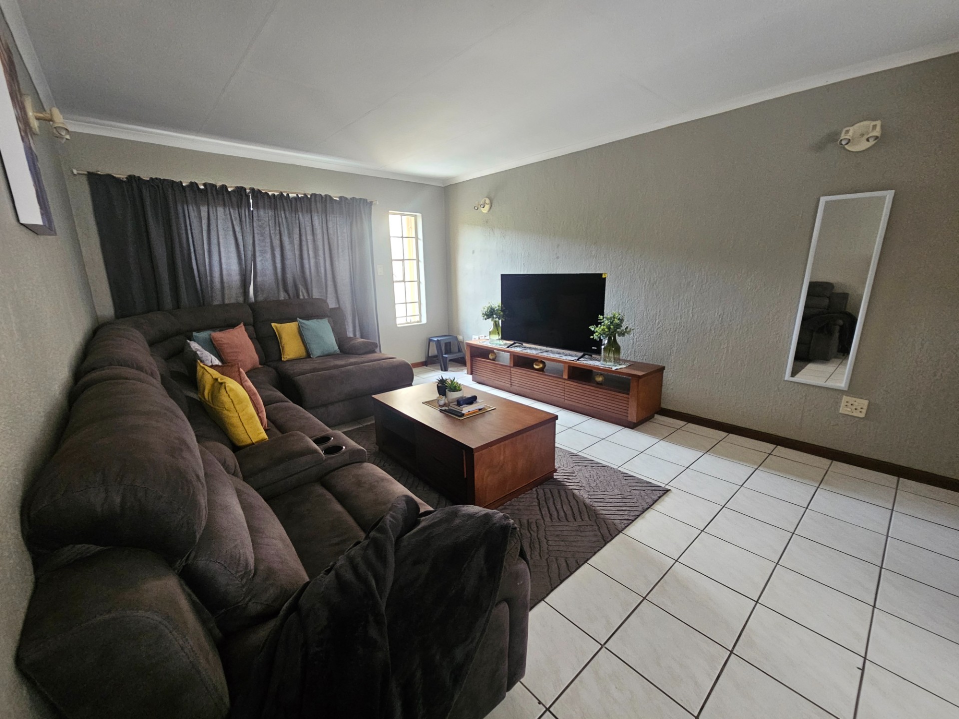 Apartment For Sale in Nelspruit Ext 11, Nelspruit