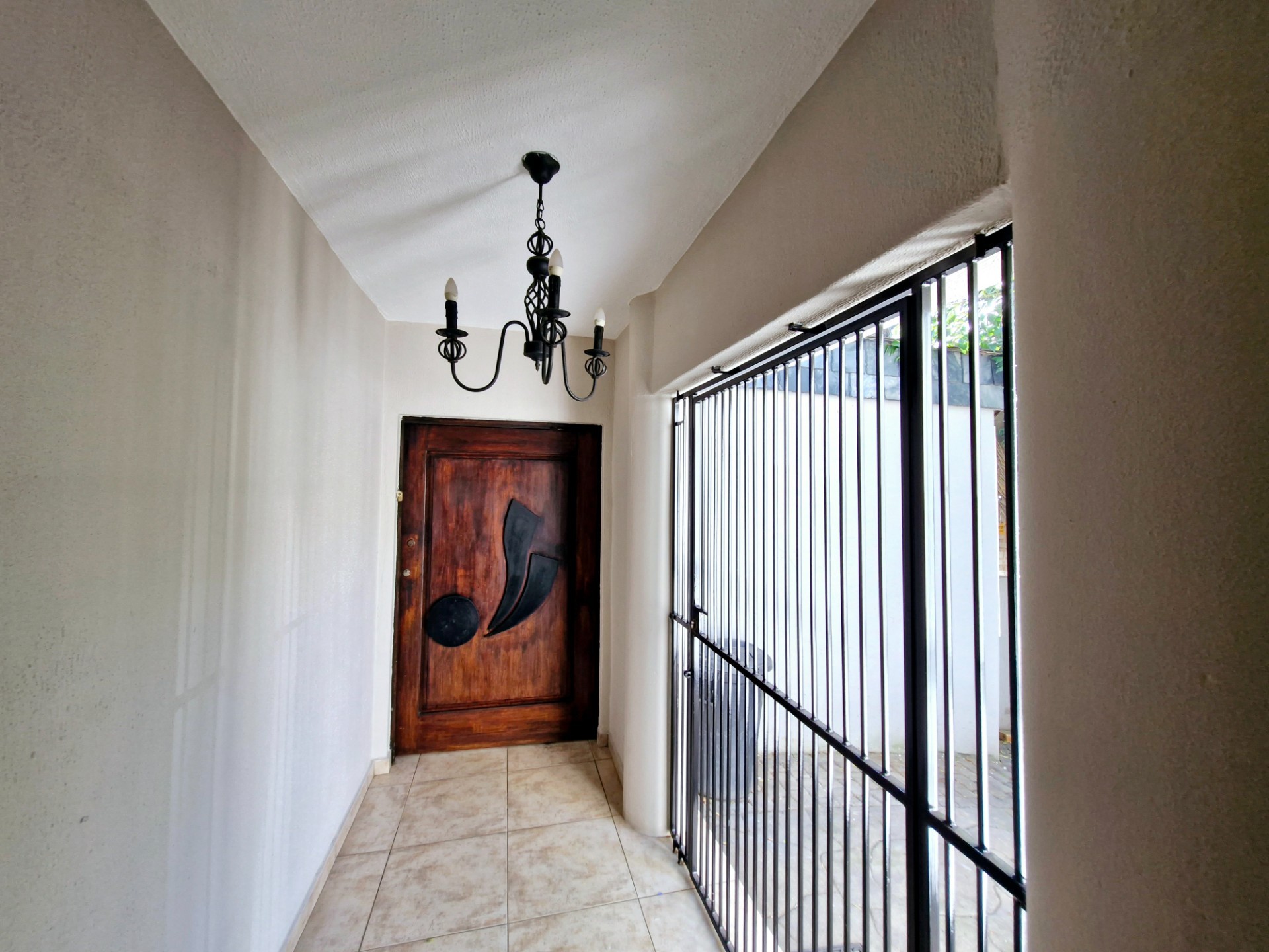 Townhouse for rent in North Riding, Randburg, 224 m²