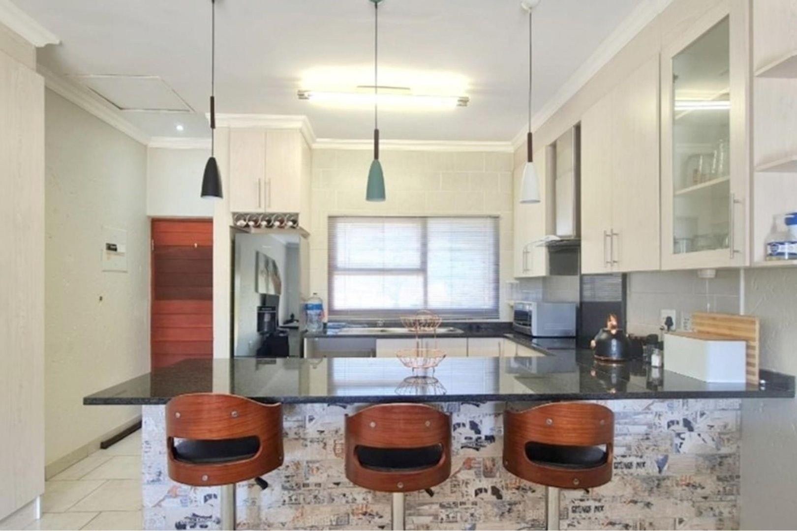 Apartment For Sale in Key West Estate, Hartbeespoort, North West